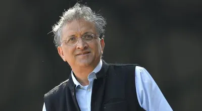 interview  politicians should not advise historians  ramchandra guha 