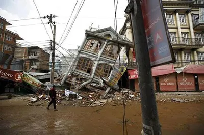 over 130 dead as 6 4 magnitude earthquake shakes nepal