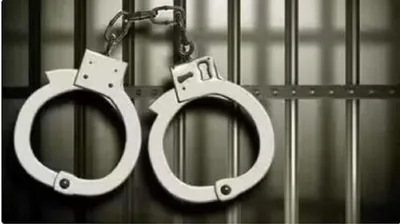 manipur  two held with brown sugar worth rs 15 crore in imphal