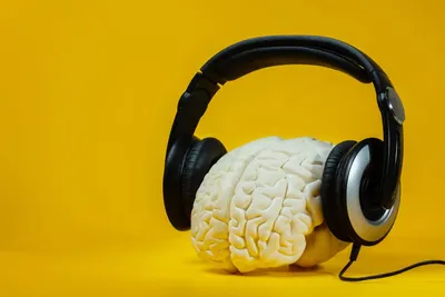 how movies use music to manipulate your memory
