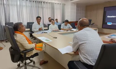 tripura eyes global branding of pineapple with rs 132 crore project