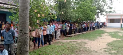 phase 2 of ls elections  76 23  voter turnout in tripura till 5 pm