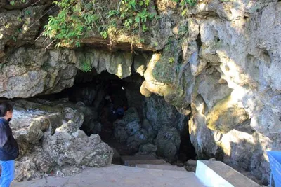 meghalaya high court issues notices over denial of noc for mawjymbuin cave pilgrimage