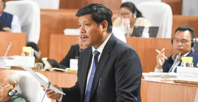 meghalaya  government employees get early salaries  3 per cent da hike before christmas