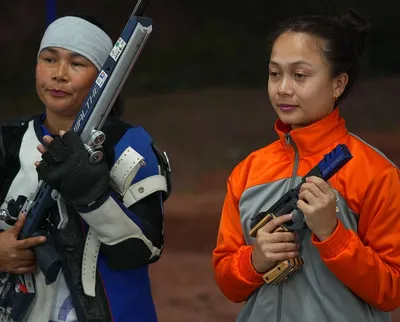 meghalaya games  mother daughter duo compete in shooting event