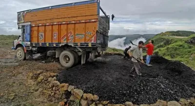 assam  cgst blocks over 150 coal trucks  recovers rs 40 42 lakh in penalties