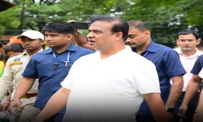 assam floods  himanta biswa sarma visits sonari  says damage worse than anticipated