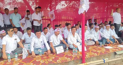 assam  mottock groups stage protest  demand st status