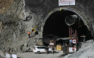 uttarkashi tunnel collapse  rescuers get closer to trapped workers