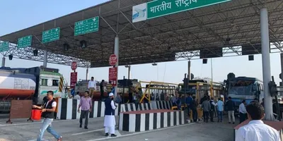 nhai collects rs 500 8 crore in toll tax from 10 assam plazas in 2024  rti reply