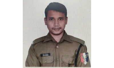 bjp  ex cm pay tribute to manipur martyr at indo pakistan border