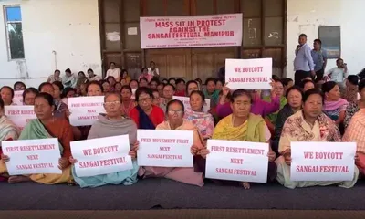 manipur  displaced persons stage mass protest against sangai festival
