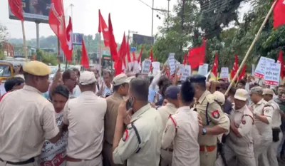 cpi m   left protest in guwahati demanding rs 25 lakh for families of upper assam flood victims