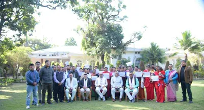 manipur cm distributes cscm certificates under pmkvy to idps