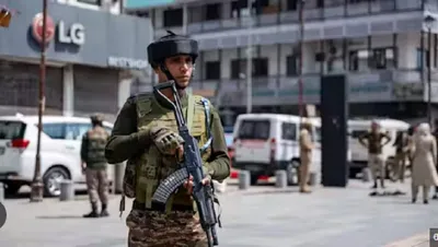 why are india and pakistan on the brink of war and how dangerous is the situation  an expert explains