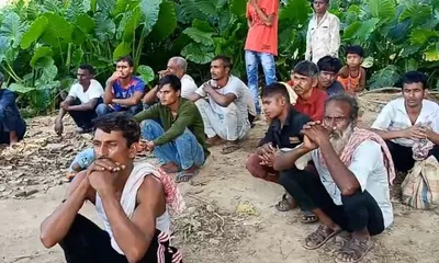 tensions in arunachal s bordumsa as bus with bengali speaking muslims  intercepted