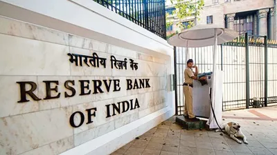 rbi  icci  amp  hdfc banks receive bomb threats