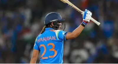 harmanpreet kaur makes history  becomes first cricketer to captain 150 t20is