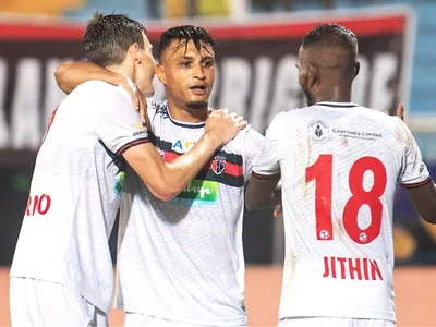 isl  ajaraei’s late strike helps neufc crush mohammedan sc