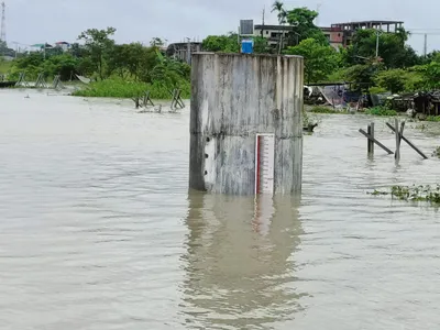 assam  brahmaputra river crosses danger level in dibrugarh