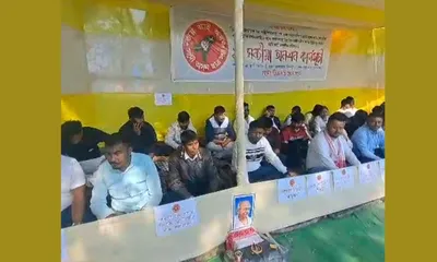 assam  aasu stages 12 hour hunger strike to accelerate anti erosion work in dibrugarh