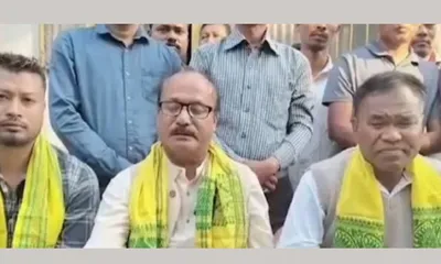 assam  koch rajbongshi leaders quit uppl over party s  silence  on st status demand