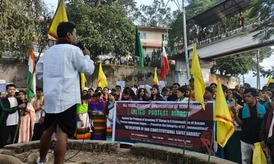 assam  dima hasao tribal bodies oppose st status for six communities  hold rally