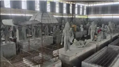 assam  sculptor ranjeet mandal carves ramayan episodes for ram katha kunj project in ayodhya