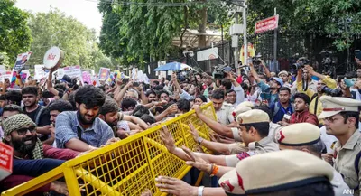 three women journalists allege sexual harassment by delhi cops during jantar mantar protest