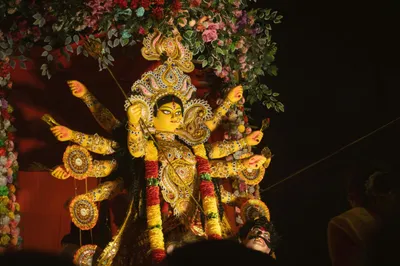 theatrepara malipatty durga puja adopts  operation sindoor  theme 