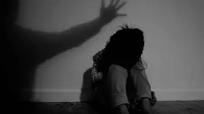 assam  minor girl molested in guwahati  suspect apprehended