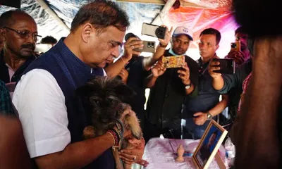 assam  cm himanta biswa sarma visits family of flood victim hridip panika  hands over rs 5 lakh aid