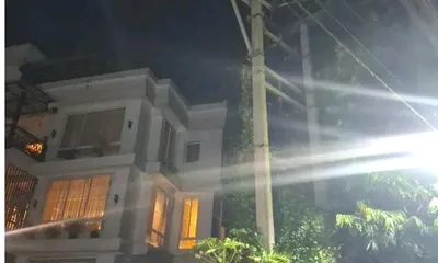 zubeen garg death  akhil gogoi raises questions on sealed house