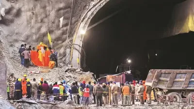 uttarkashi tunnel collapse  rat hole mining workers begin manual drilling through tunnel debris