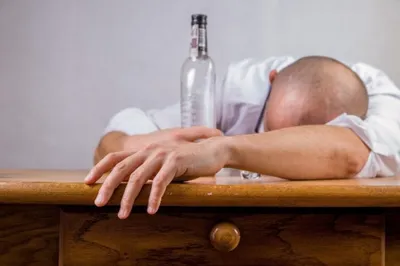 beat your hangover in minutes with these simple tips