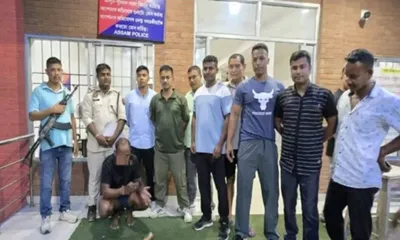 assam  cops foil ivory smuggling in dhemaji  seize 4 6 kg elephant tusks