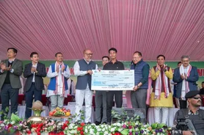 manipur govt  disburses rs  17 crore to 26 000 beneficiaries