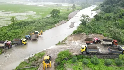assam  illegal sand mining near kaziranga  karbi anglong resident moves ngt  centre