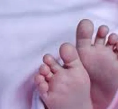 assam  man kills 4 month old daughter  held