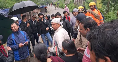 around 1000 tourists remain stranded in landslides hit sikkim