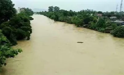 two rivers in assam under ‘severe flood’ category  says cwc