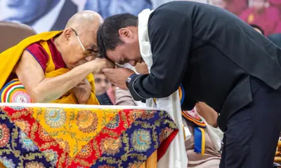 arunachal cm backs bharat ratna for dalai lama  rejects china’s role in succession