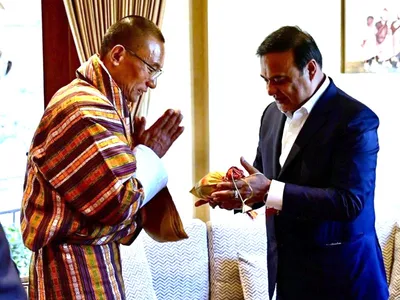 assam cm discusses issues of mutual interest with bhutan pm