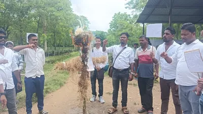 assam  attsa burns effigy of cm himanta biswa sarma over police brutality