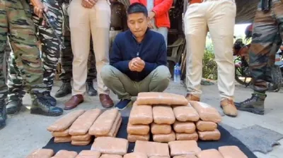 one held in tripura for smuggling ganja to assam