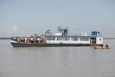 assam  ferry services suspended between jorhat majuli as water level rises