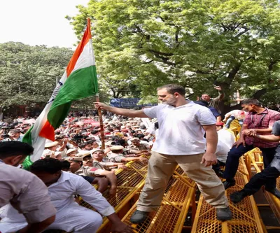 india bloc protest  rahul gandhi accuses modi  shah and gyanesh kumar of ‘hijacking’ elections