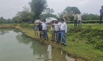 assam  two minor tea tribe girls found dead in kokrajhar  residents suspect foul play