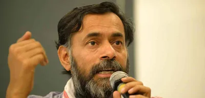 yogendra yadav targeted in maharashtra  bja condemns attack