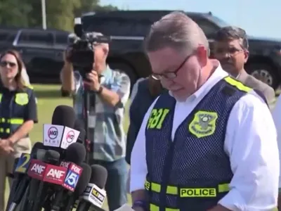 four dead in georgia high school shooting  teen arrested